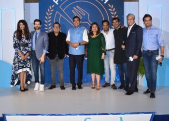 Actor Neil Nitin Mukesh and Kunal Vijaykar unveil Pescafresh's new tech platform Pescalive in Mumbai recently