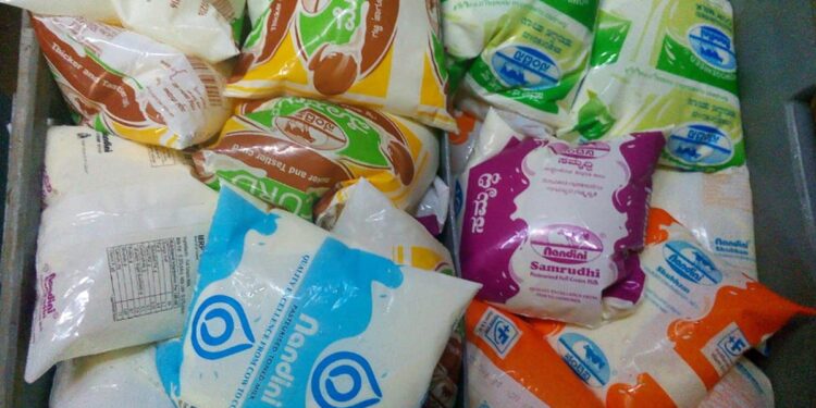 Private Players Disrupt Milk Market, Causing Partial Shortage in Bulk Supply