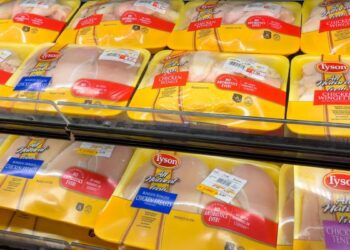 Tyson Drops ‘no antibiotics ever’ Label on Chicken Products