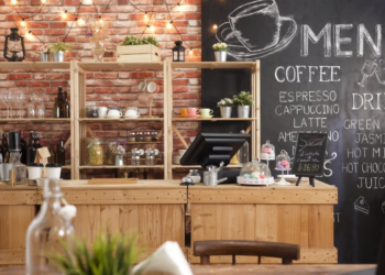 Embracing Evolution: How Cafes Innovate to Cultivate Customer Loyalty Amid Shifting Trends