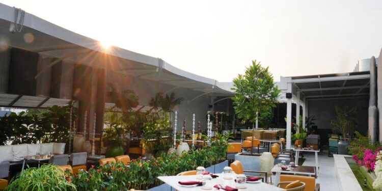 Chef Cyrus Daniels launches Ouro in Bengaluru