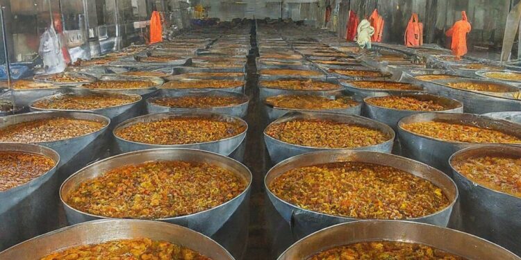 Balancing Salt and Spice: New trend in pickle manufacturing