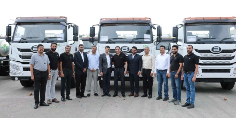 BLUE ENERGY MOTORS POWERS ‘INLAND WORLD LOGISTICS’ GREEN TRANSITION WITH LNG TRUCK FLEET DELIVERY