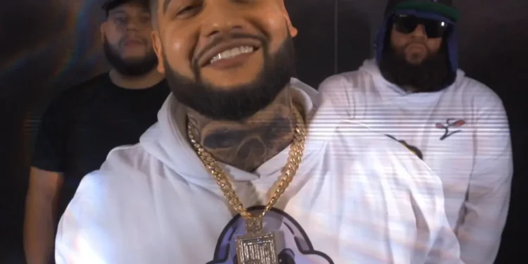 Hip-hop sensation Badshah Ventures Into Food Sector With ‘BadBoy Pizza’