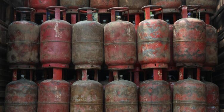 Centre Hikes Commercial LPG Allocation to 50% as Domestic Output Strengthens